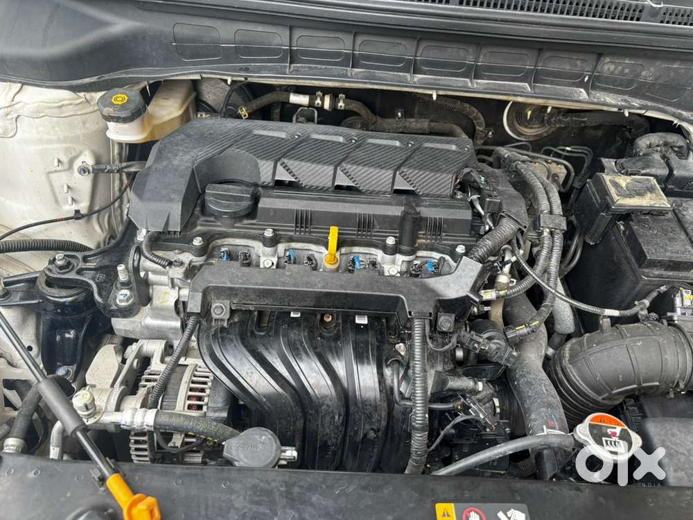 Kia Carens Petrol 2023