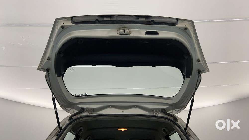 Maruti Suzuki Swift Vvt Vxi, 2012, Petrol
