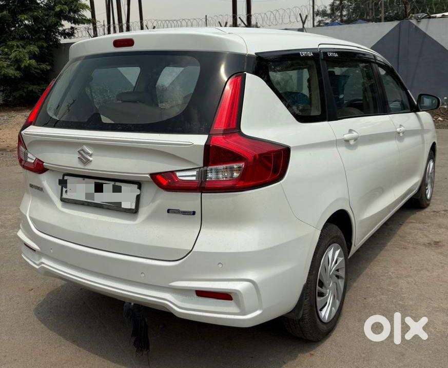Maruti Suzuki Ertiga 1.5 Vxi, 2024, Petrol