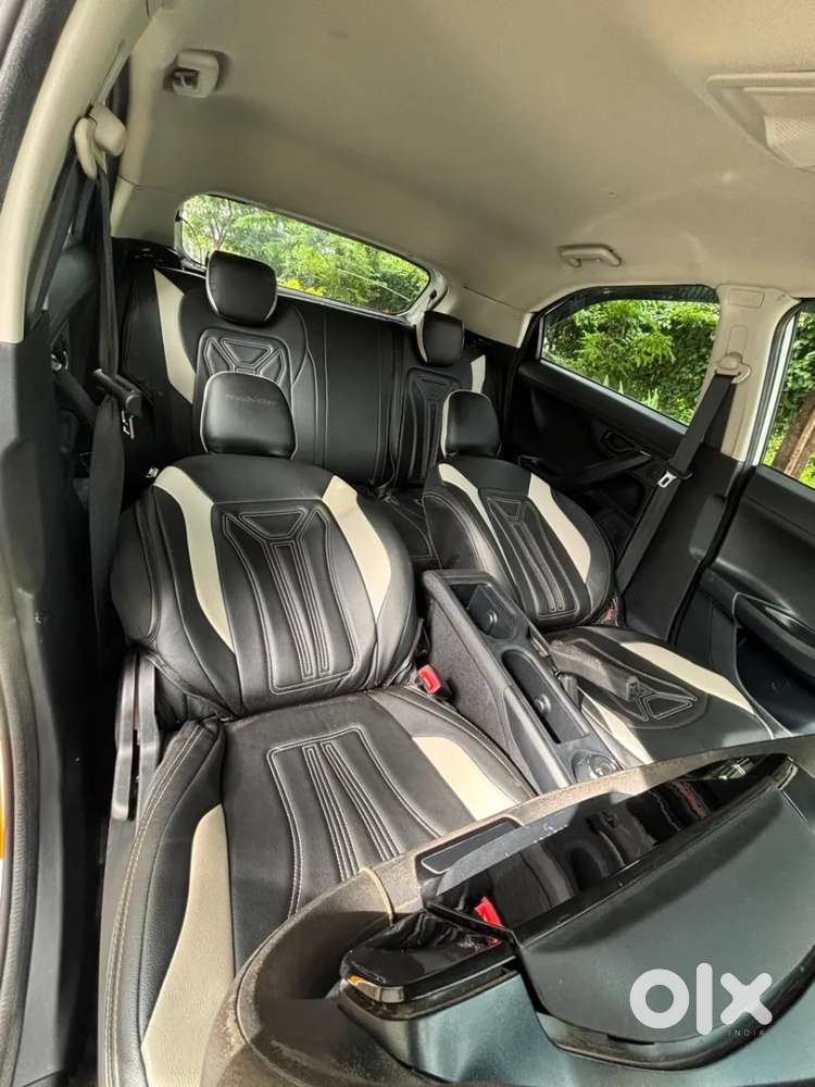 Tata Nexon, 2024, Petrol