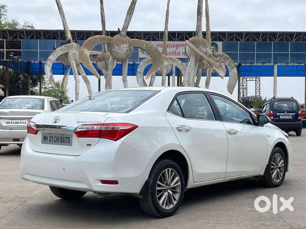 Toyota Corolla Altis 2013-2017 Vl At, 2016, Petrol