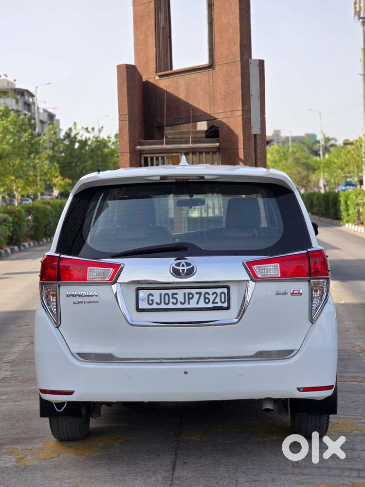 Toyota Innova Crysta 2.8 Gx At 8s, 2016, Diesel