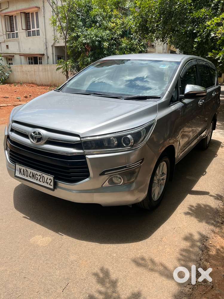 Toyota Innova Crysta 2017