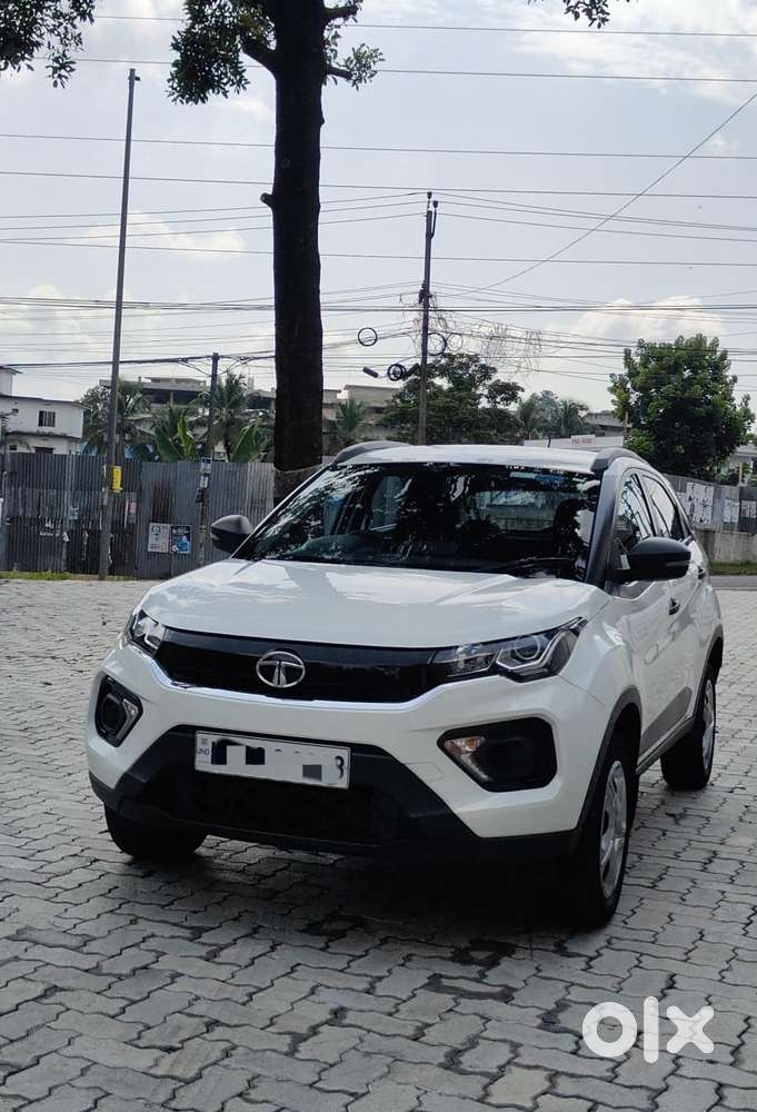 Tata Nexon 1.2 Revotron Xm (s), 2021, Petrol