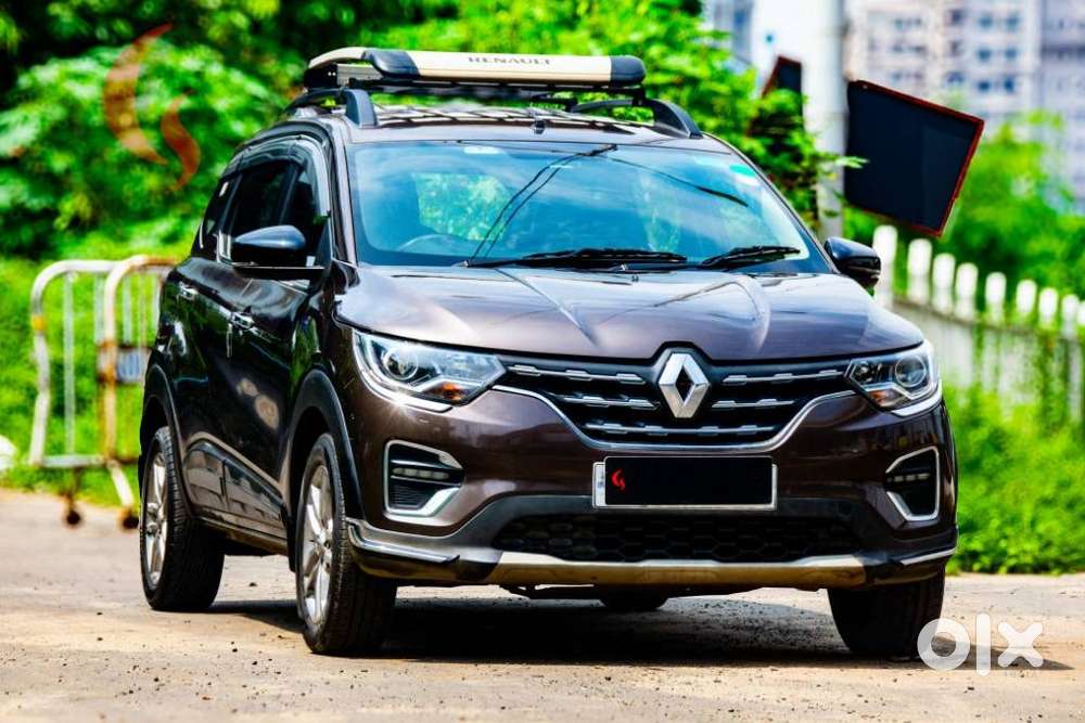 Renault Triber Rxz, 2023, Petrol