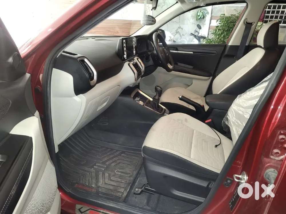 Kia Sonet 2022 Petrol 7500 Km Driven