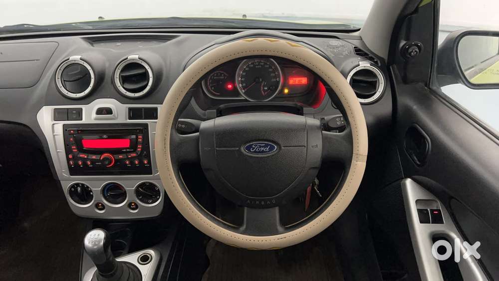 Ford Figo 1.2 Duratec Petrol Titanium, 2012, Petrol