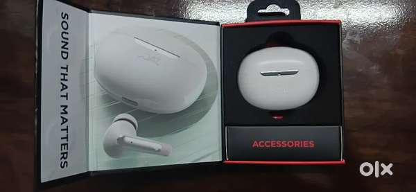 Boat earbuds/airdopes