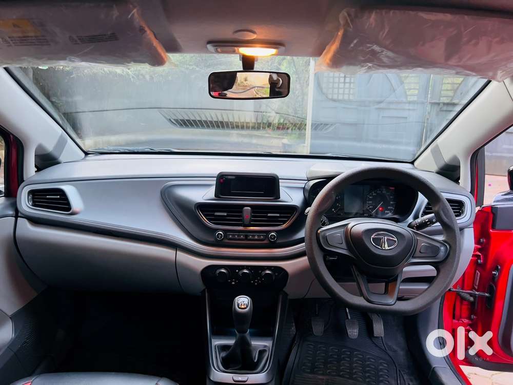 Tata Altroz Petrol 26000 Km Driven
