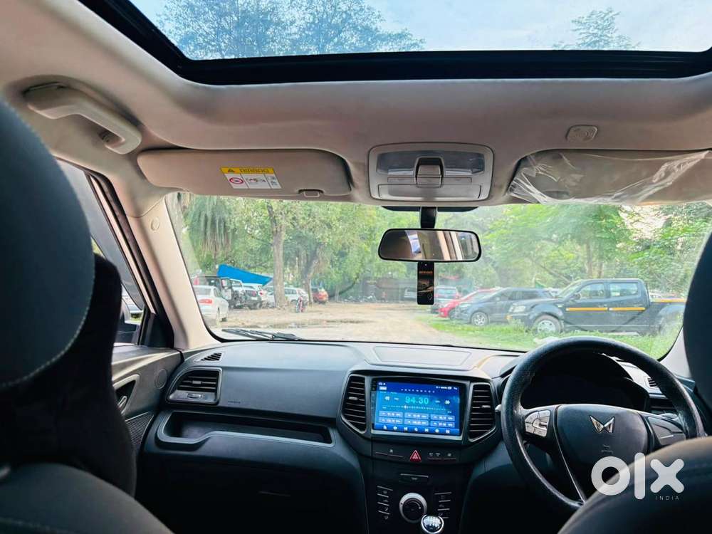 Mahindra Xuv300 W6, 2024, Petrol