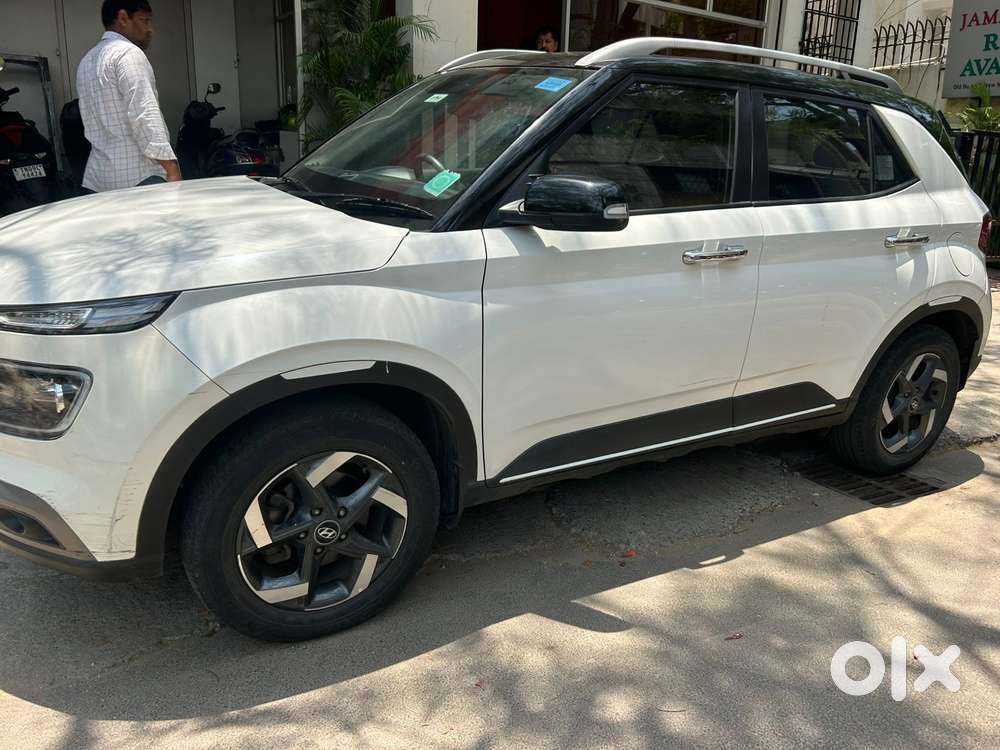 Hyundai Venue 1.0 Sx (o) Turbo Imt Dual Tone, 2021, Petrol