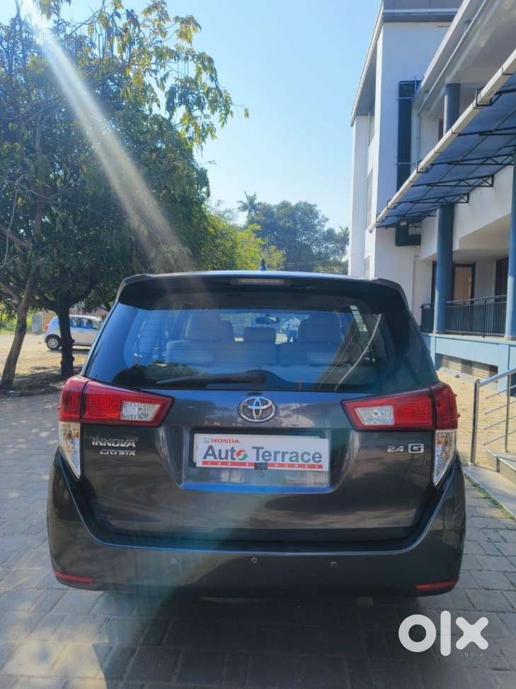 Toyota Innova Crysta, 2016, Diesel