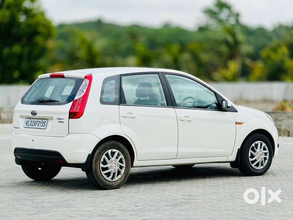 Ford Figo Diesel Titanium, 2010, Diesel