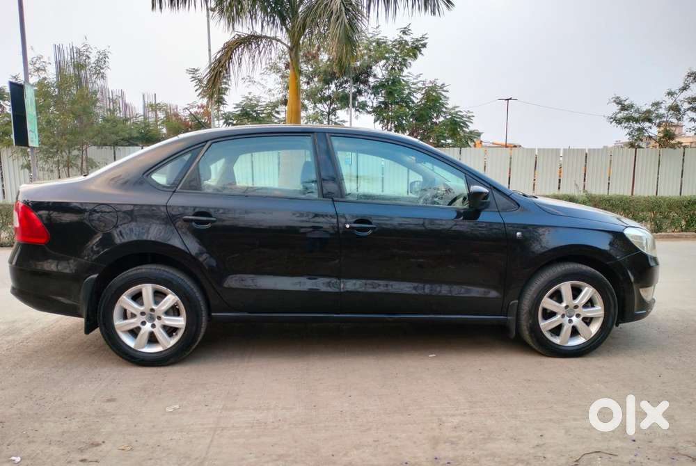 Skoda Rapid 2013-2016 1.5 Tdi Ambition With Alloy Wheel, 2015, Diese..