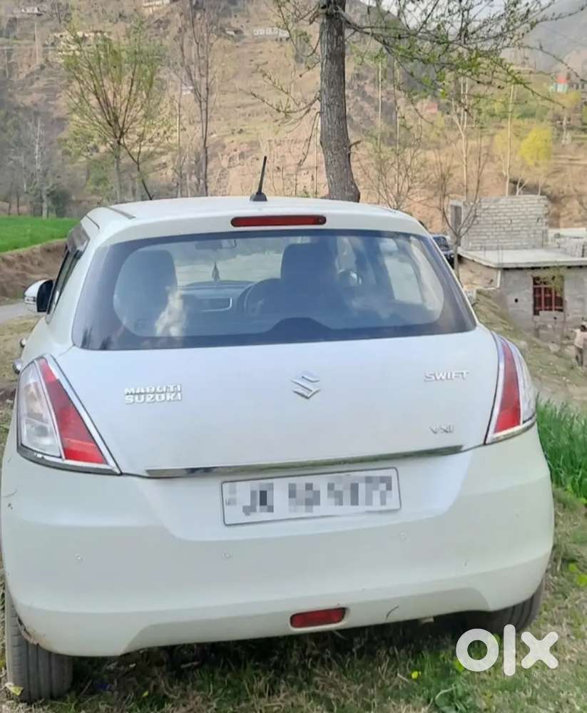 Maruti Suzuki Swift 2018.   Price Will Be Little Bit Negotiable.