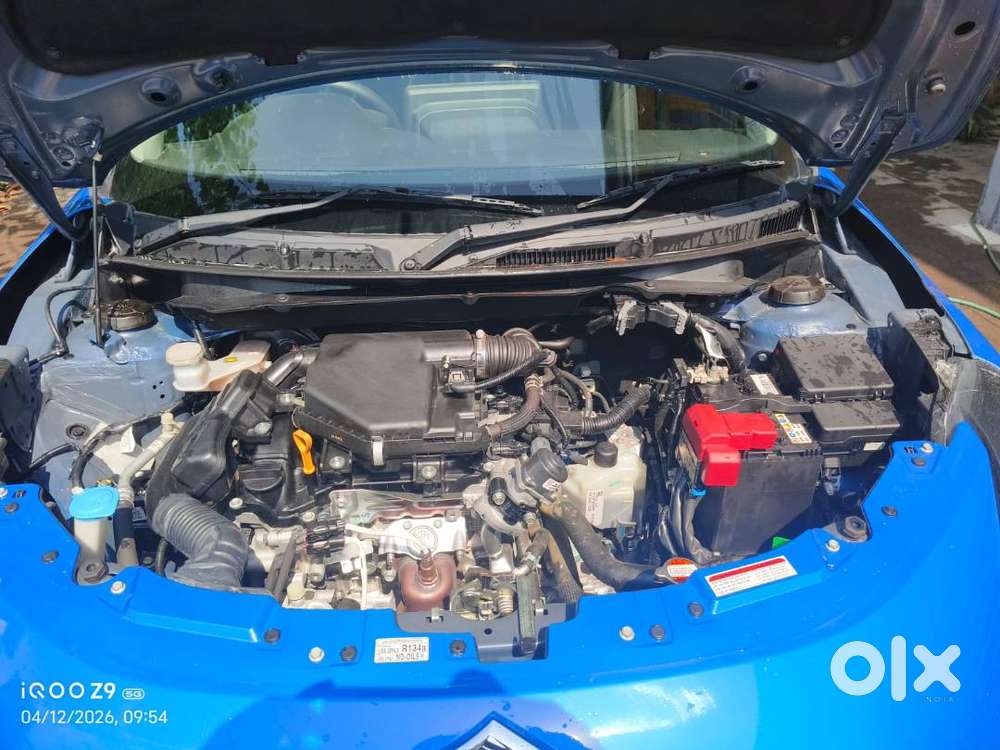 Maruti Suzuki Swift Vxi Amt 2024  9300 Km  Single Owner  Bumper-to-