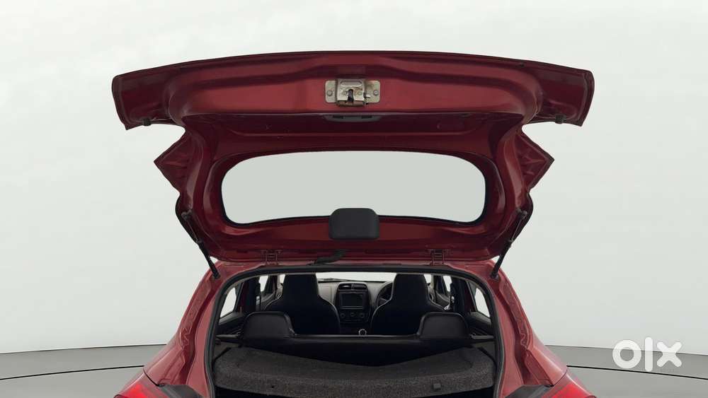 Renault Kwid 2019-ongoing 1.0 Rxt Amt (o), 2019, Petrol