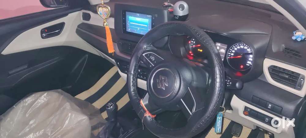 New H 5 Months Old 150000 Ki Accessories Bhi Lagi H Sath Me