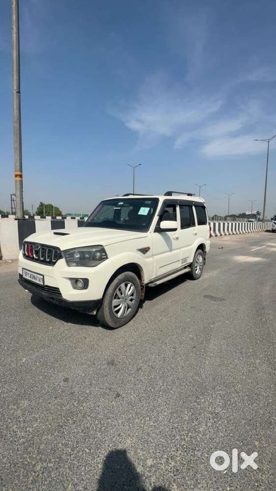 Mahindra Scorpio Classic Diesel 106000 Km Driven