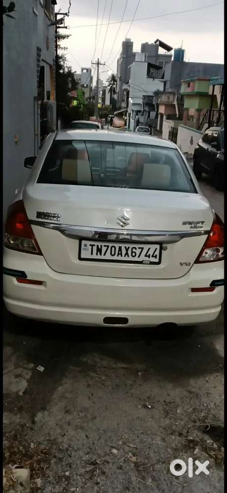Maruti Suzuki Dzire 2011 Petrol 61000 Km Driven