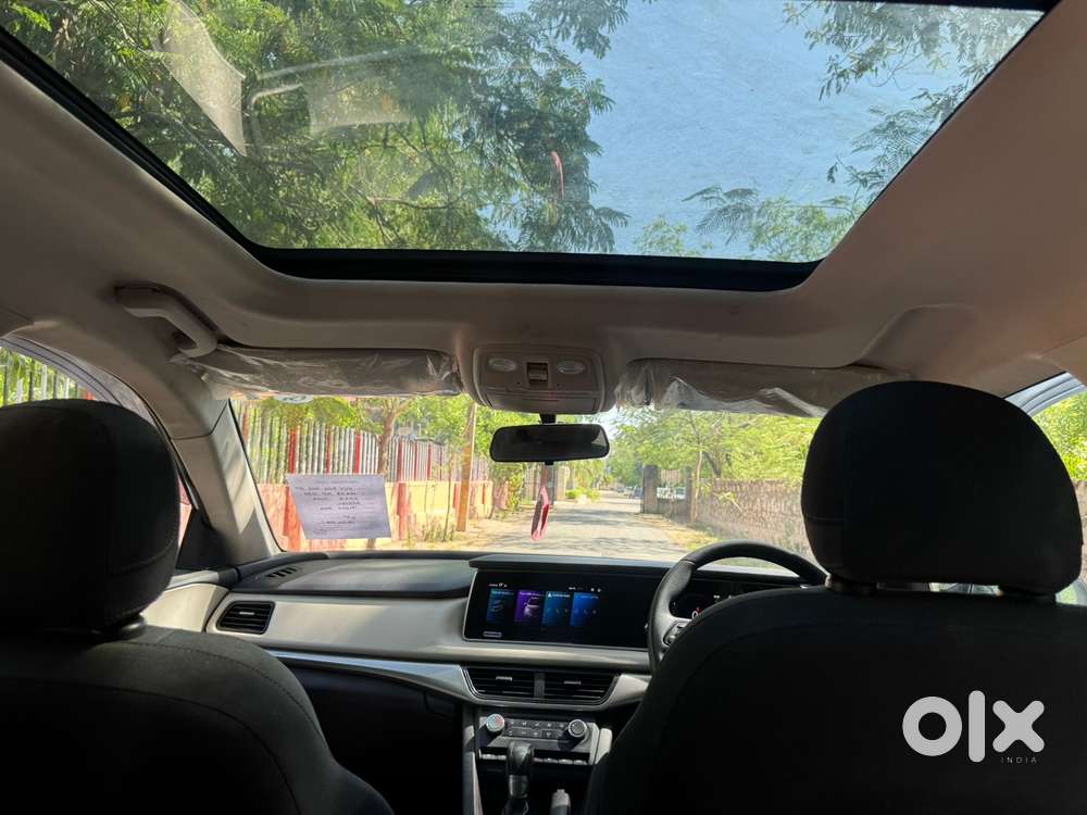 Mahindra Xuv700 2.2 Ax 5 Diesel At 7 Str, 2023, Diesel