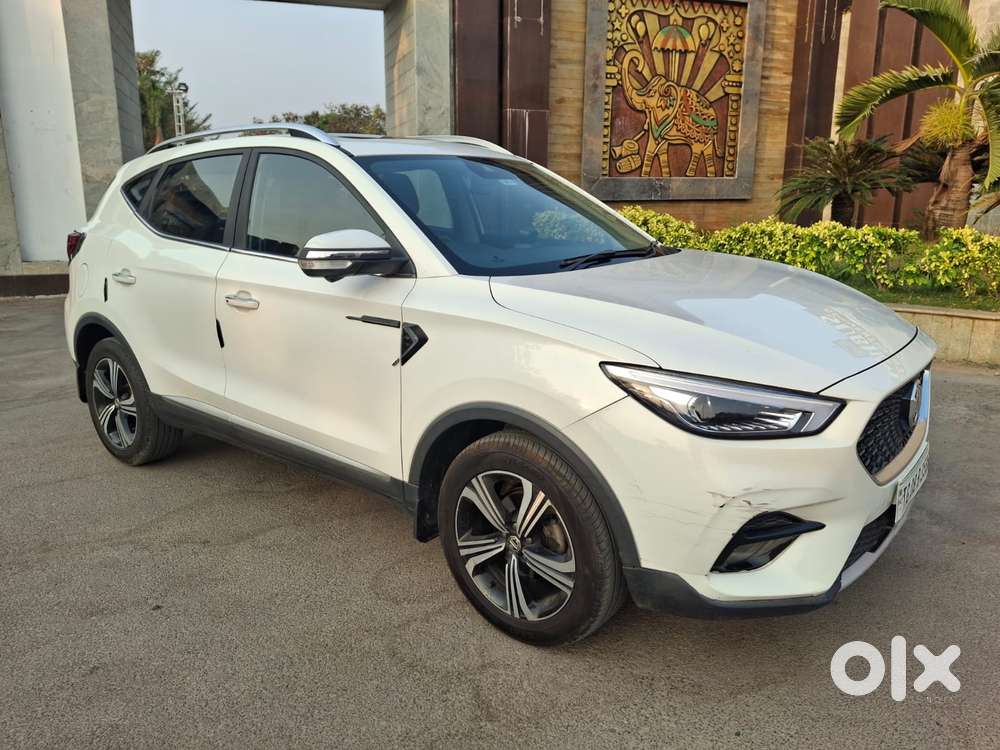 Mg Astor 1.5 Savvy Cvt S Red, 2023, Petrol