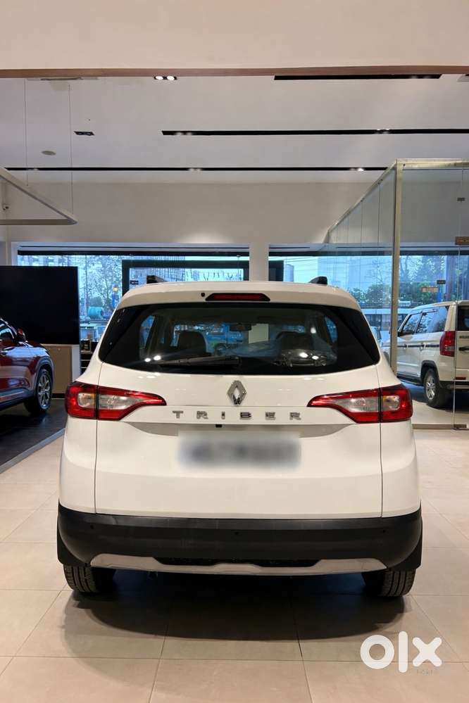 Renault Triber Rxt, 2025, Petrol