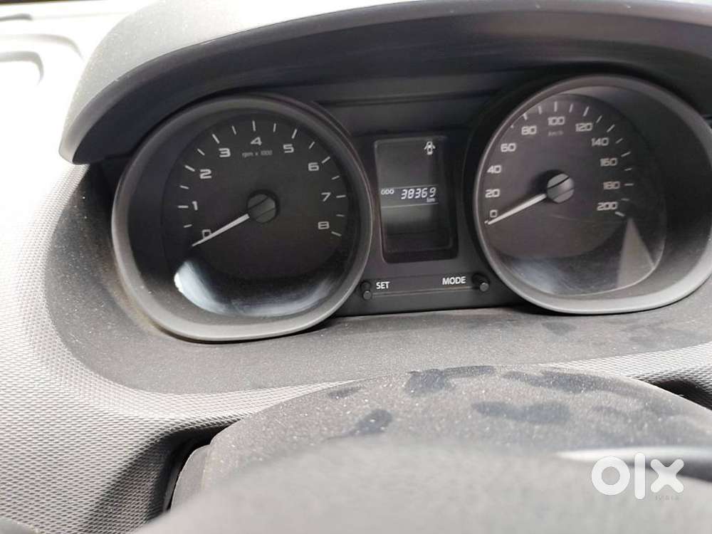 Tata Tiago 1.2 Revotron Xt, 2017, Petrol