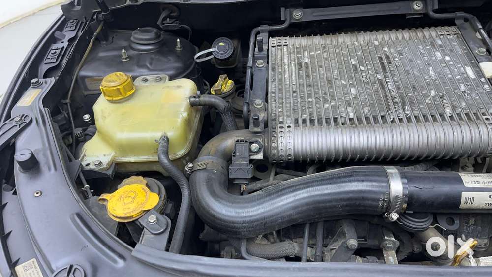 Mahindra Xuv500 W10 At, 2016, Diesel