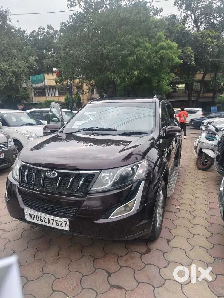 Mahindra Xuv500 2018 Car