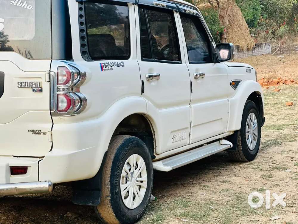 Mahindra Scorpio Diesel 2016