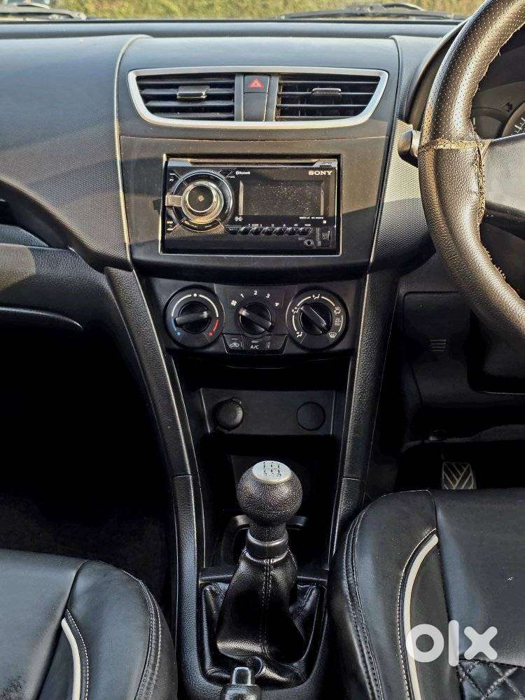 Maruti Suzuki Swift Lxi Optional-o, 2016, Petrol