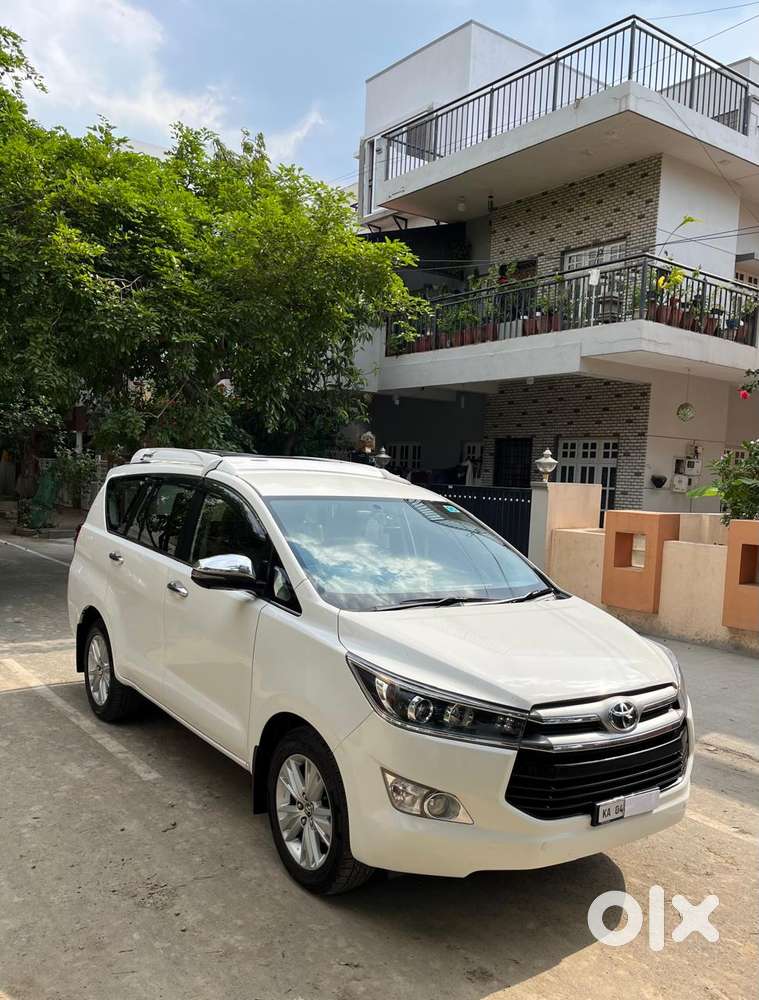 Toyota Innova Crysta 2.8z Automatic, 2018, Diesel