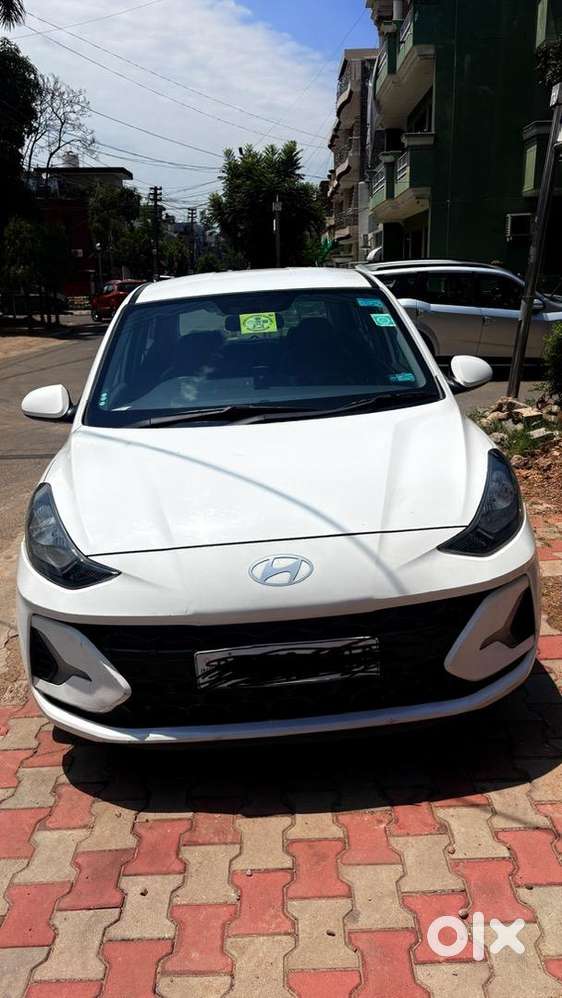 Hyundai Petrol Manual 2023