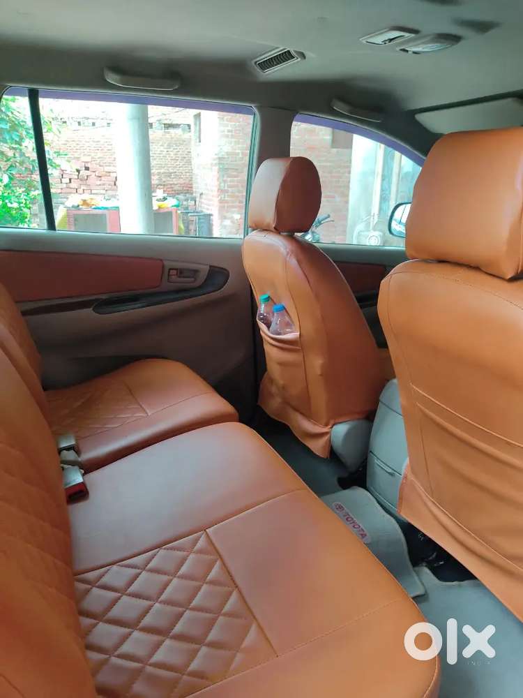 Toyota Innova 2.5 2012
