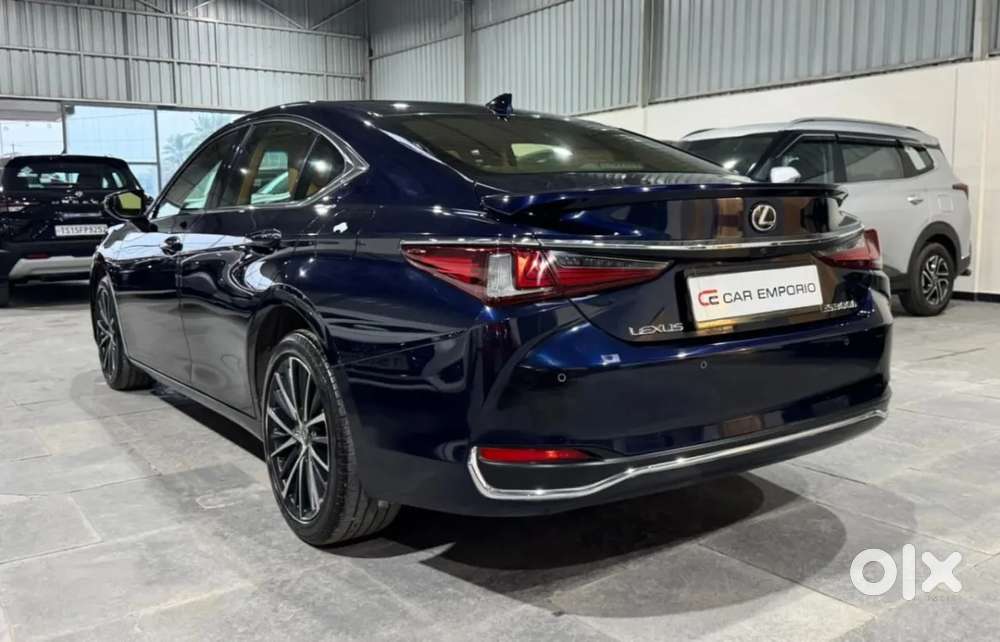 Lexus Es, 2024, Petrol