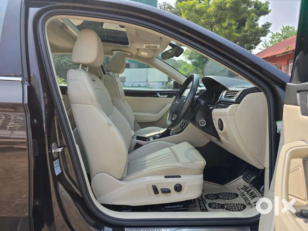 Skoda Superb 2.0 L&k Tsi At, 2021, Petrol