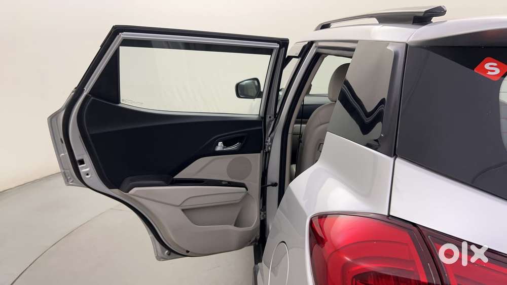 Mahindra Xuv300 W8 Option, 2022, Petrol