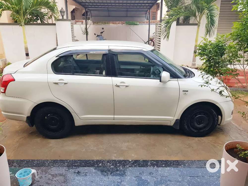 Maruti Suzuki Dzire 2010