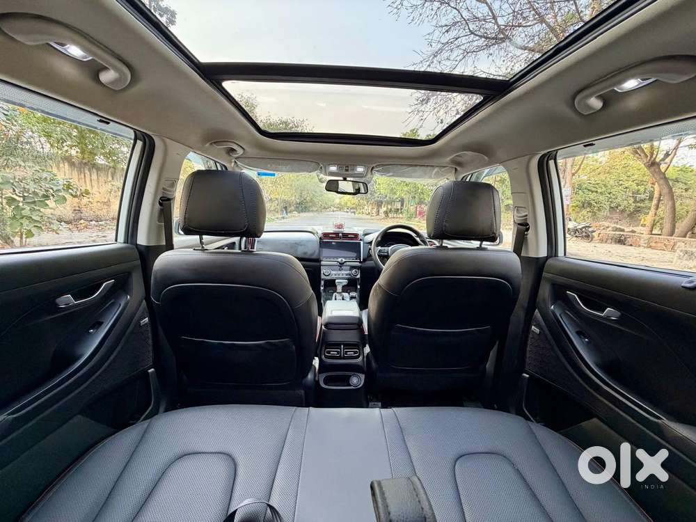 Hyundai Creta Sx (o) 1.5 Petrol Cvt Knight Dual Tone, 2023, Petrol