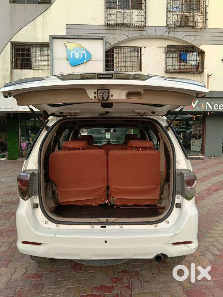 Toyota Fortuner 3.0 4x2 Mt, 2012, Diesel