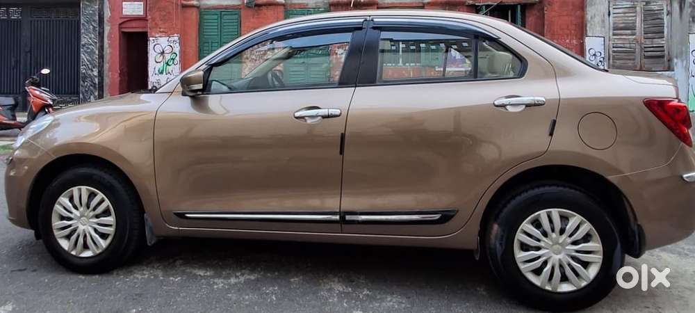 Maruti Suzuki Swift Dzire Vxi Optional, 2021, Petrol
