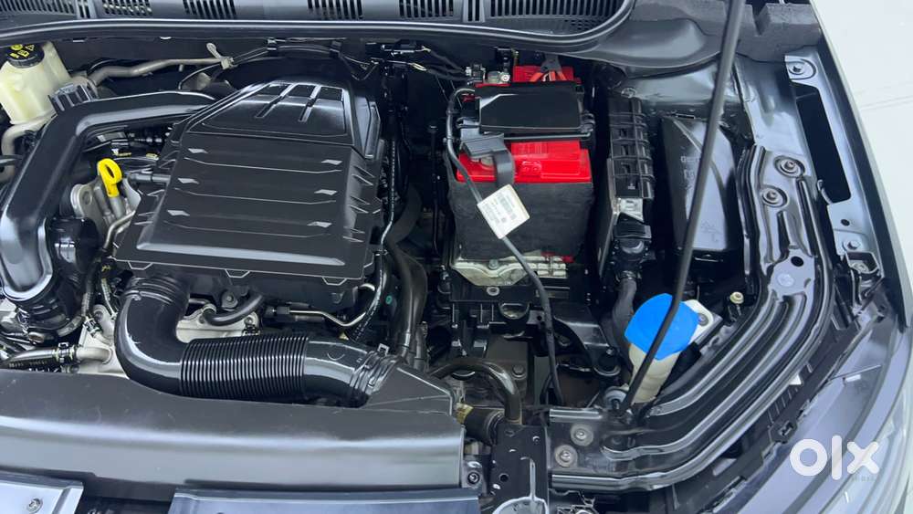 Skoda Slavia Style 1.0l Tsi At, 2022, Petrol