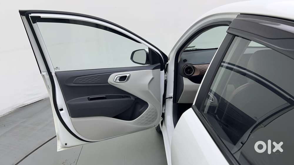 Hyundai Aura Sx 1.2 (o) Petrol, 2023, Petrol