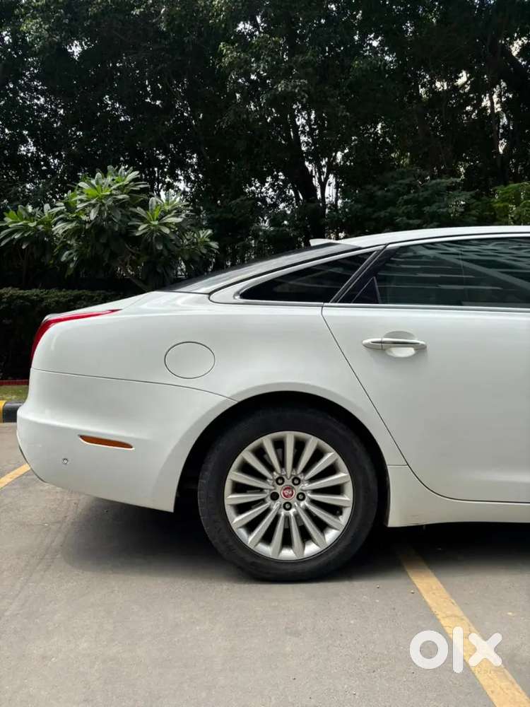 Jaguar Xjl Portfolio Petrol Carplay Direct Owner