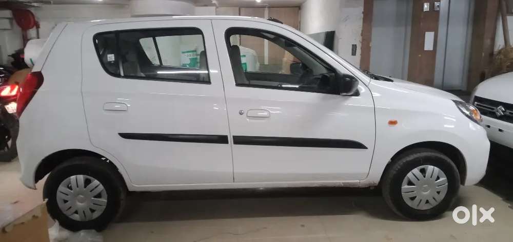 Maruti Suzuki Alto 800 5 Petrol 6000 Km Driven