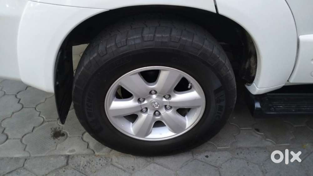 Toyota Fortuner 3.0 4x4 Manual, 2011, Diesel