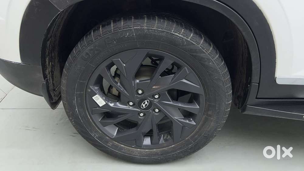Hyundai Creta Sx (o) 1.5 Petrol Cvt Knight, 2023, Petrol