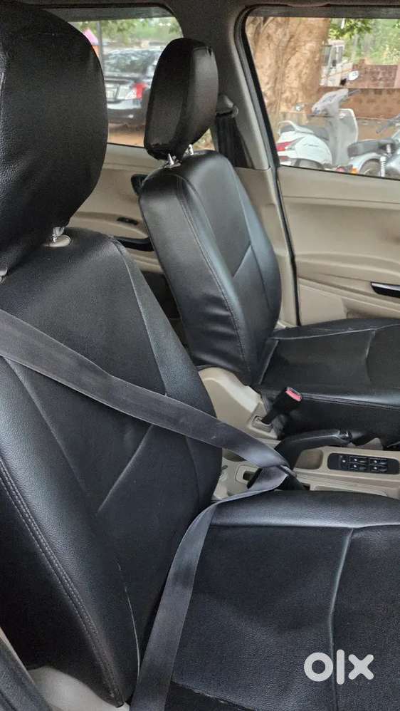 Mahindra Tuv 300 2016 Diesel 135023 Km Driven