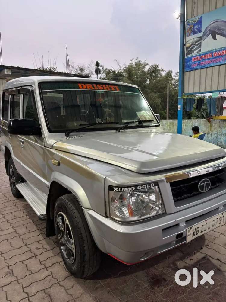 Tata Sumo Gold 2012